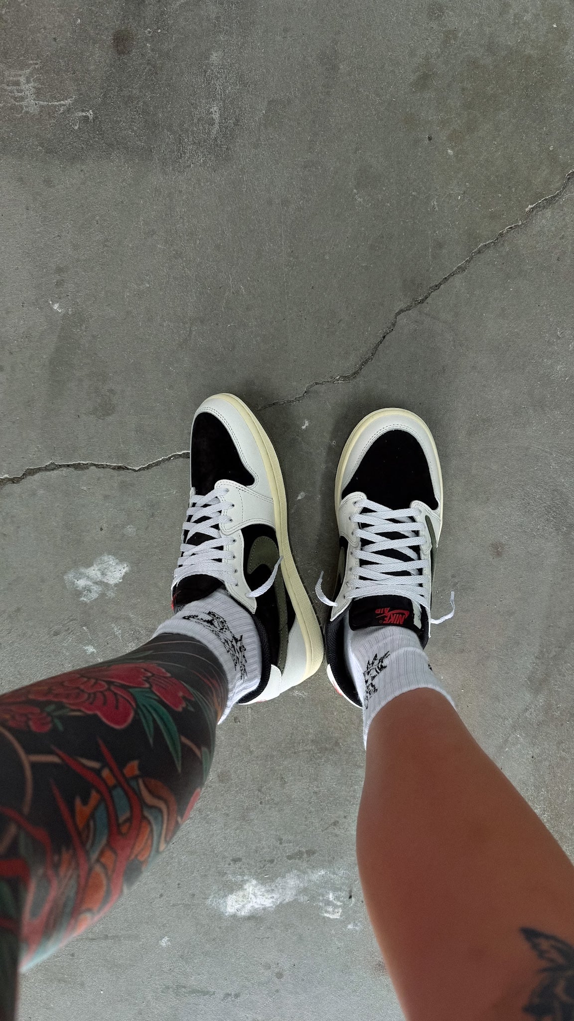 Breaking Barriers: Women Sneakerheads Rise to the Top